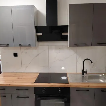 5 Separate In A Shared Near Skytower Close To Center 3* Wrocław