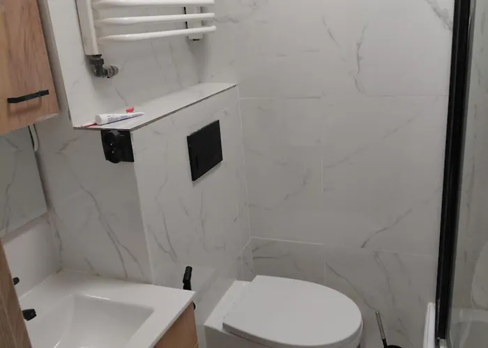 5 Separate In A Shared Near Skytower Close To Center 3* Вроцлав